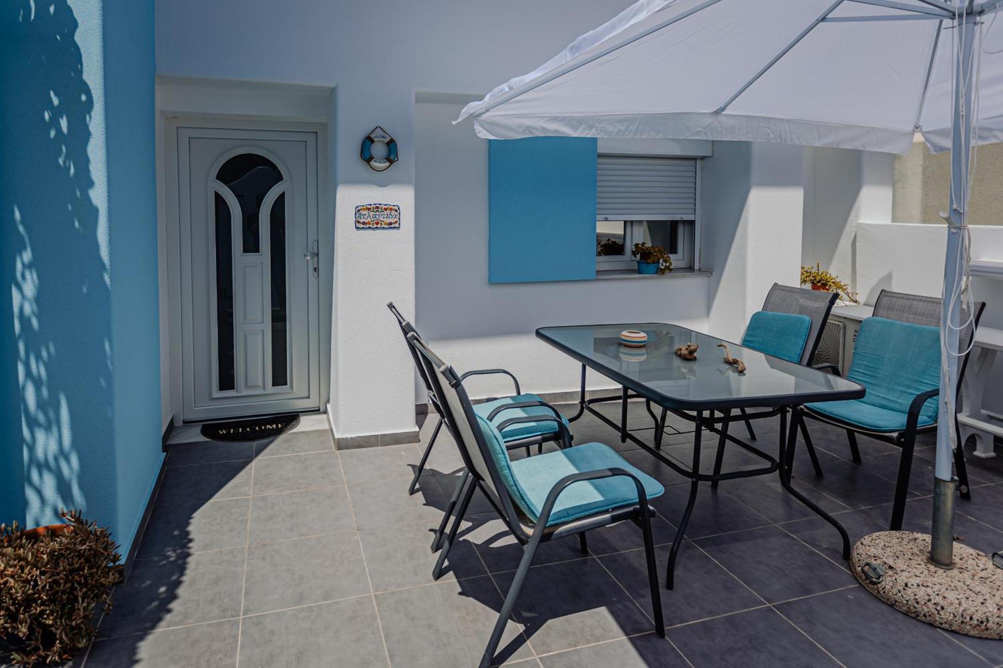 Blue Dream - Santorini Appartement Kamári Buitenkant foto